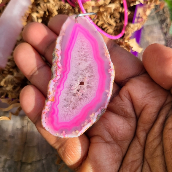 Pink Crystal Collection / Agate Necklace / Jade Bracelet / Rose Quartz Tower - Picture 4 of 6